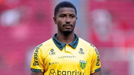 Gustavo Simões em campo pelo Ypiranga em 2026