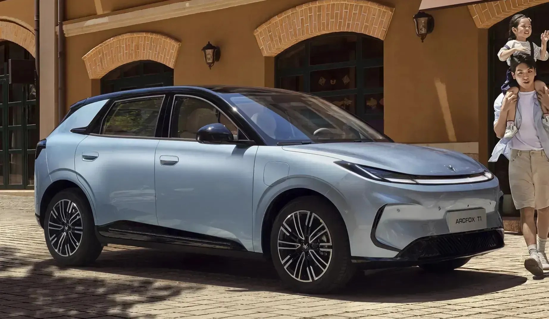 BAIC anuncia estreia no Brasil com ex-chefe da GWM e rival do BYD Dolphin
