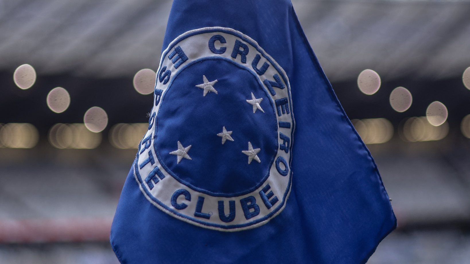 Governador de MG revela conversa com Pedrinho sobre jogos do Cruzeiro no Mineirão