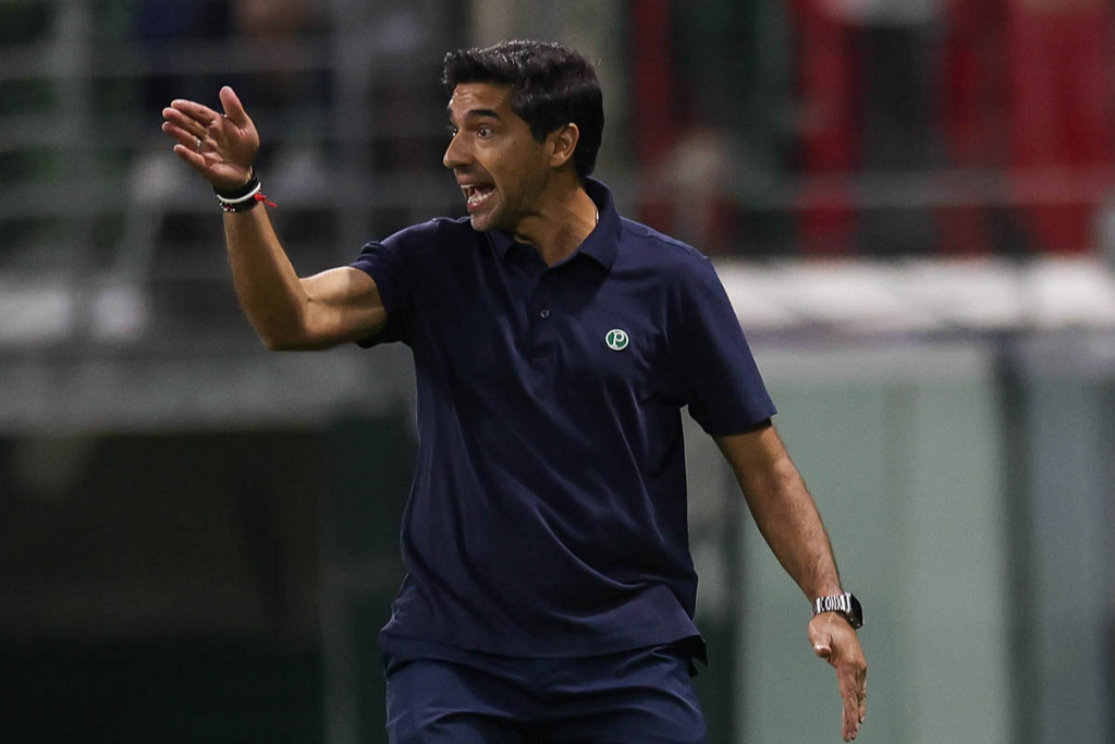 Palmeiras: Abel detona expulsão de Andreas e é direto sobre falha de Carlos Miguel