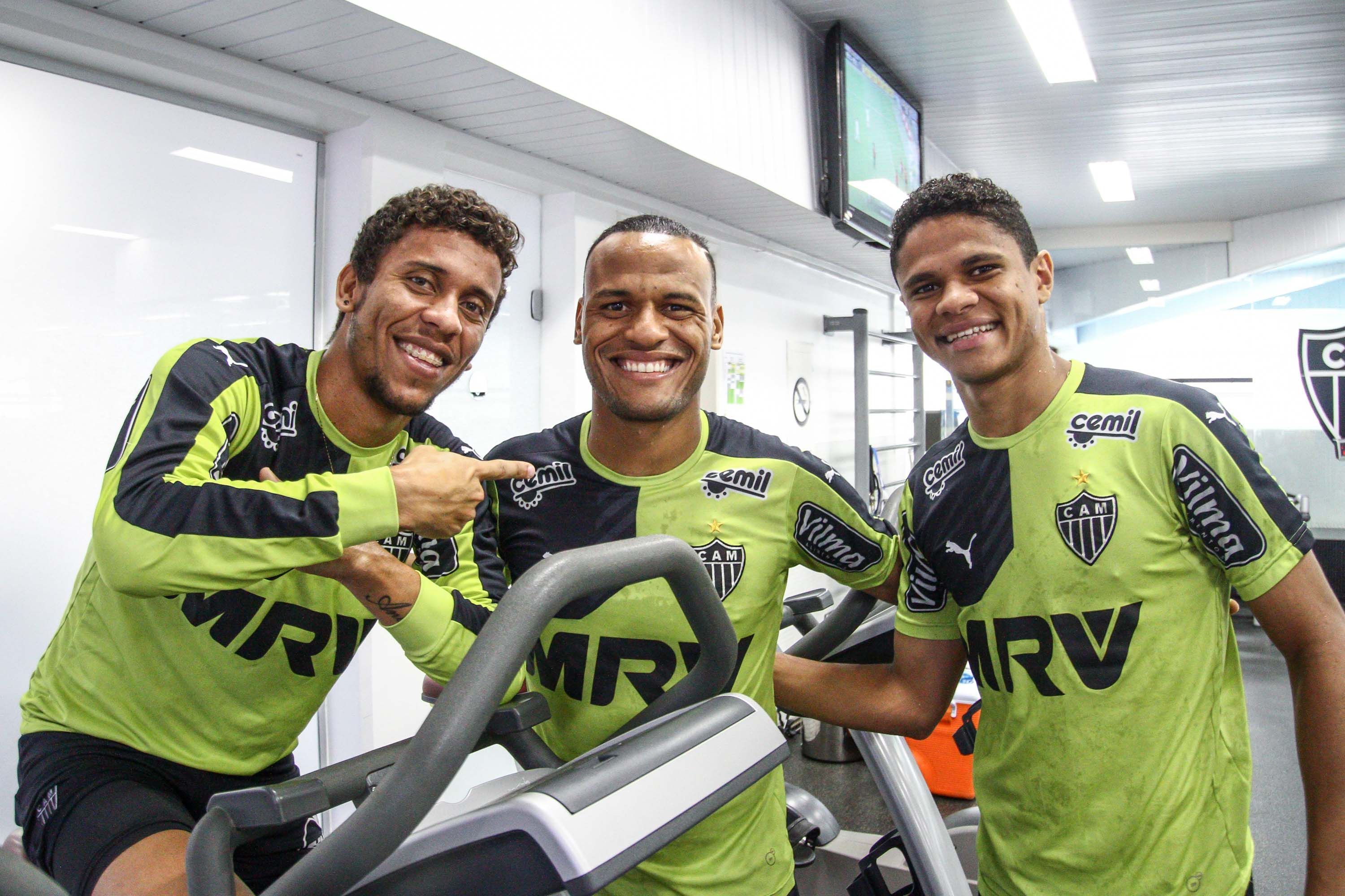 Ex-lateral do Atlético é anunciado por clube amador de Nova Lima em ‘nova posição’