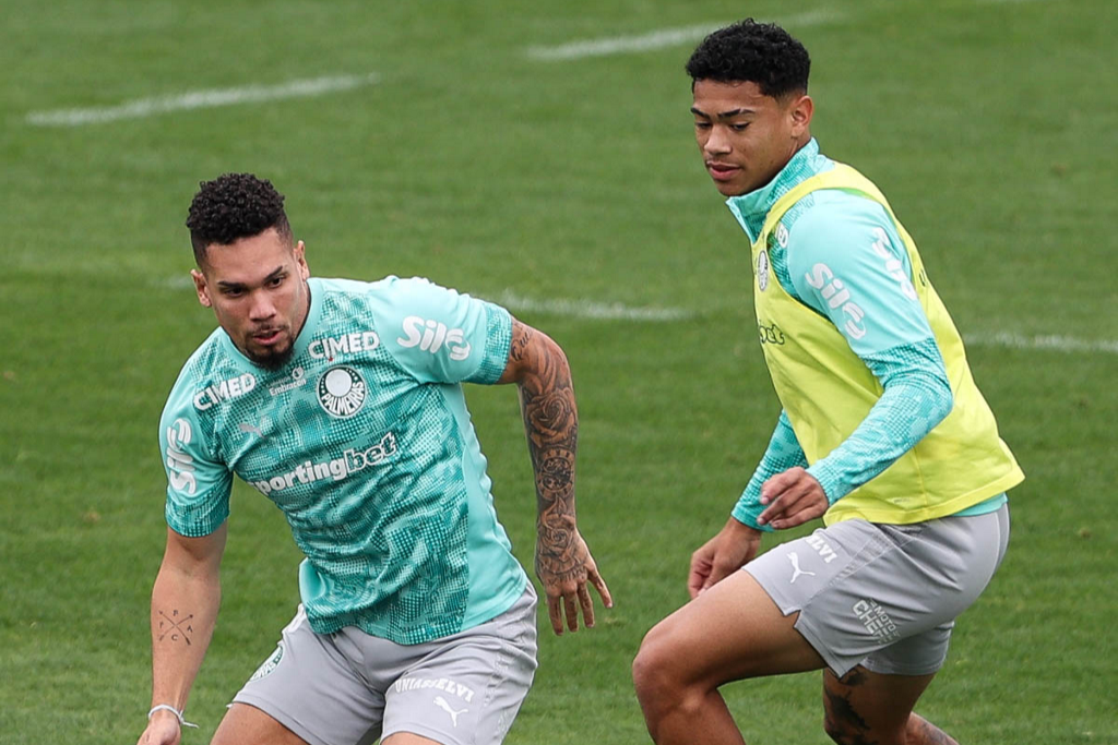 Veja quanto tempo Paulinho deve ficar fora do Palmeiras após nova lesão