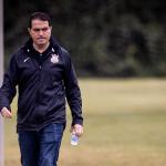 Corinthians entra em reta final para renovar contratos do elenco; veja cada caso