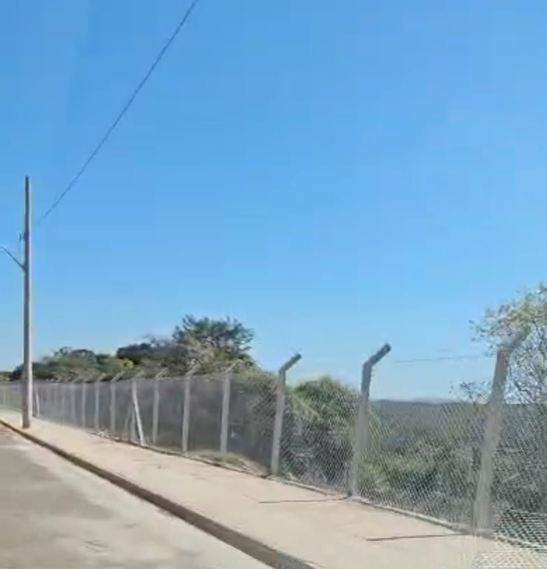 Parque São Francisco ganha cercamento e calçadas em Varginha