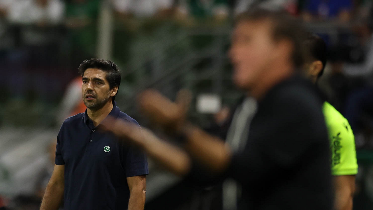 Abel lamenta chances perdidas pelo Palmeiras e é direto sobre poupar contra o Santos