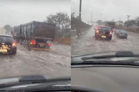 Chuva causa alagamento na Fernão Dias
