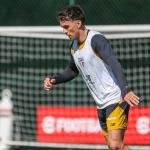 São Paulo aguarda propostas para negociar jogador que era titular