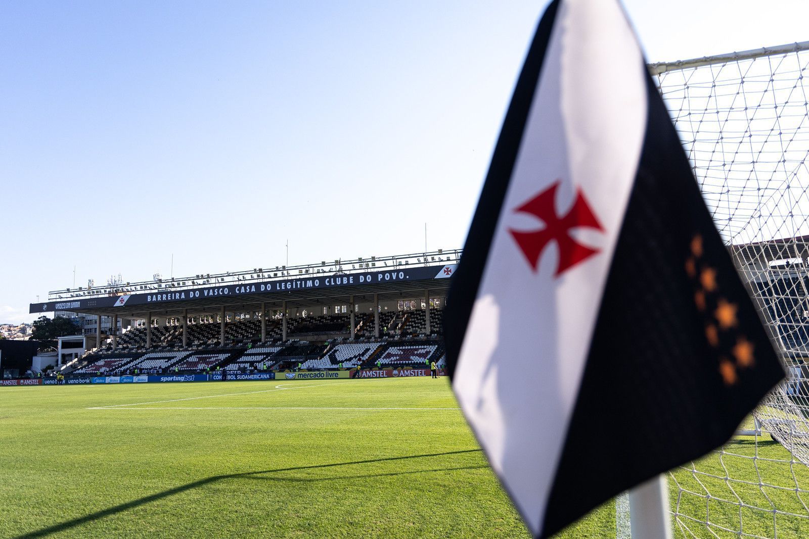 Vasco confirma desfalques de peso na Sul-Americana; veja boletim médico