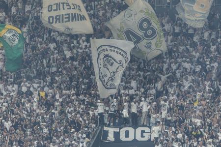 Torcida do Atlético durante jogo contra o Juventude na Arena MRV