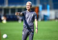 Escalação do Grêmio: Luis Castro faz mudanças para jogo contra Mirassol