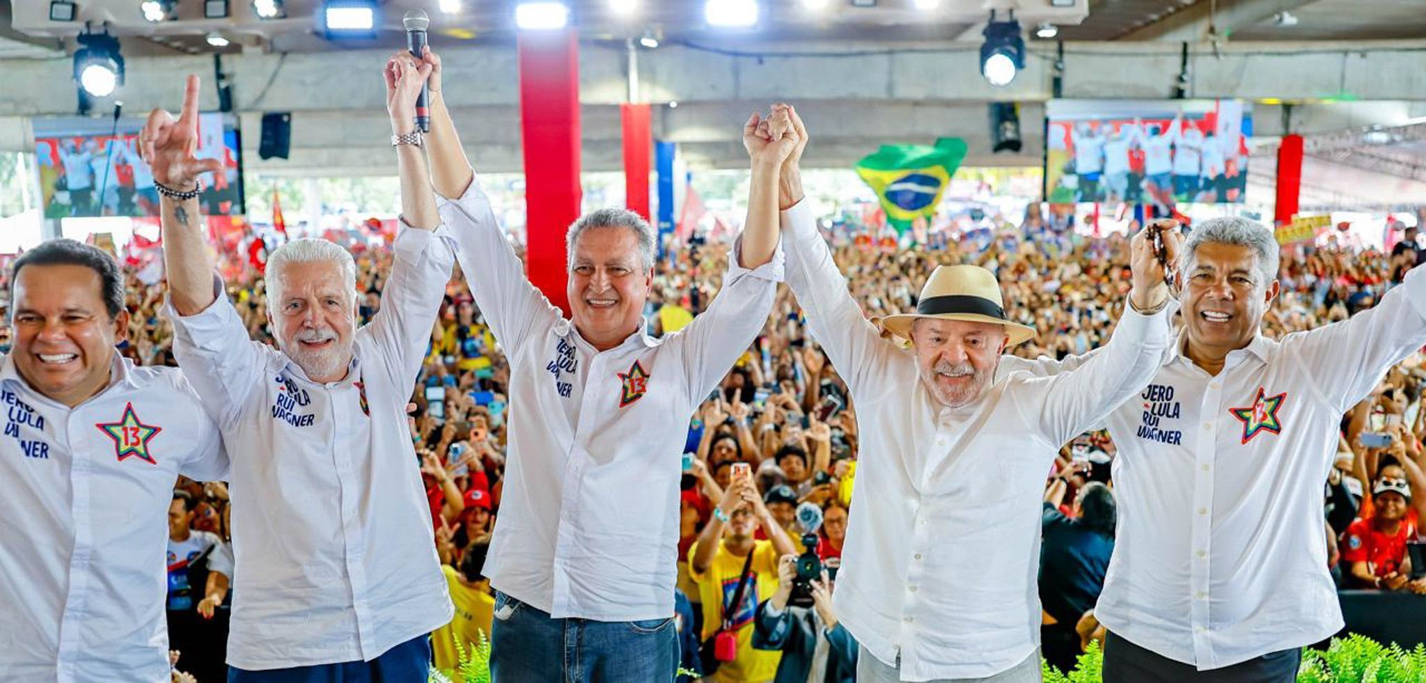 Mendonça manda Lula retirar vídeos com pedidos de voto feitos na Bahia