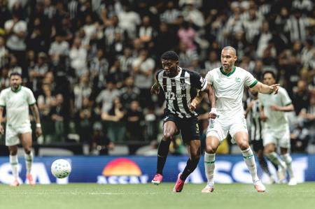 Cassierra, do Atlético, durante duelo com Juventude pela Copa do Brasil • Pedro Souza/Atlético