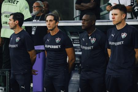 Zubeldía durante jogo contra o Vasco nesse sábado (1º)