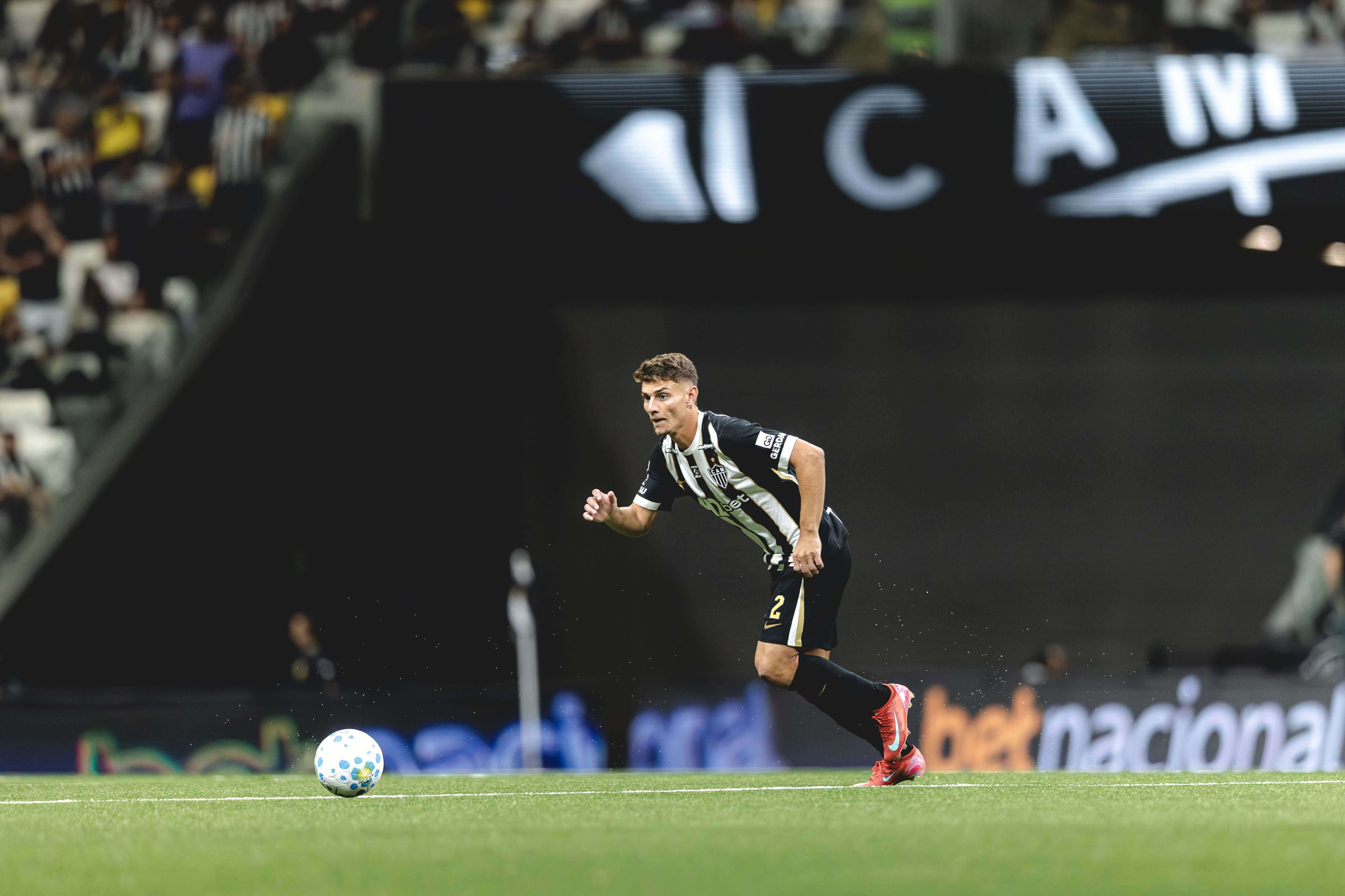 Foi pênalti? Natanael abre o jogo sobre lance polêmico em Atlético x Juventude