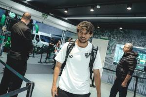 São Paulo inicia conversas para contratar o meia Gustavo Scarpa, do Atlético
