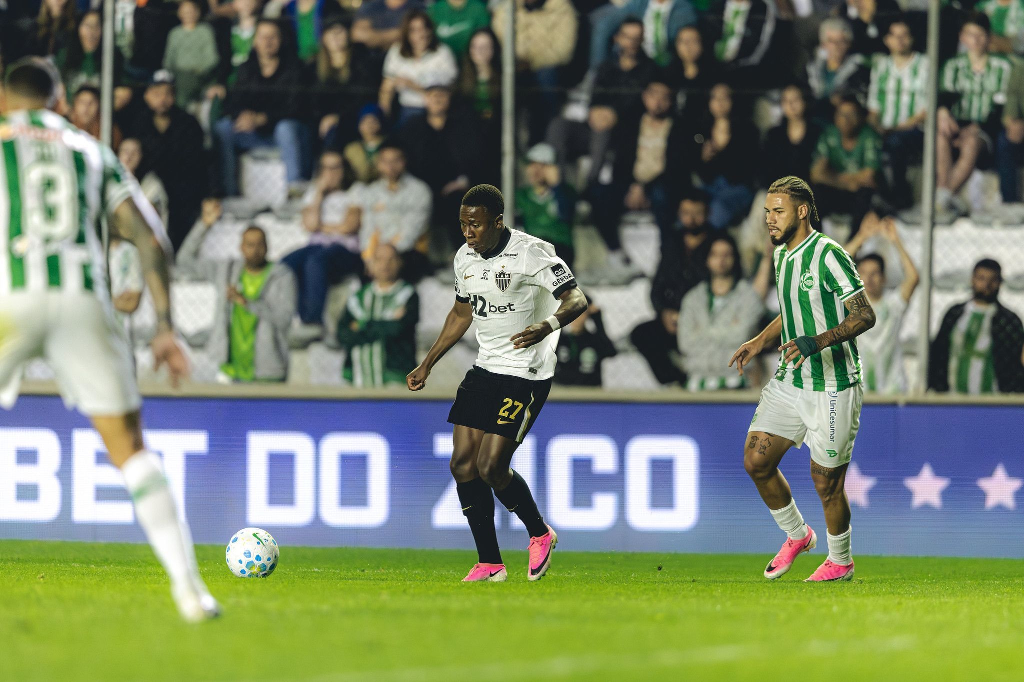 Herói contra o Juventude, Alan Minda reage à classificação do Atlético: 'Isso é Galo'