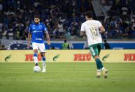 Depois de mais de três meses, João Marcelo celebra volta a time titular do Cruzeiro
