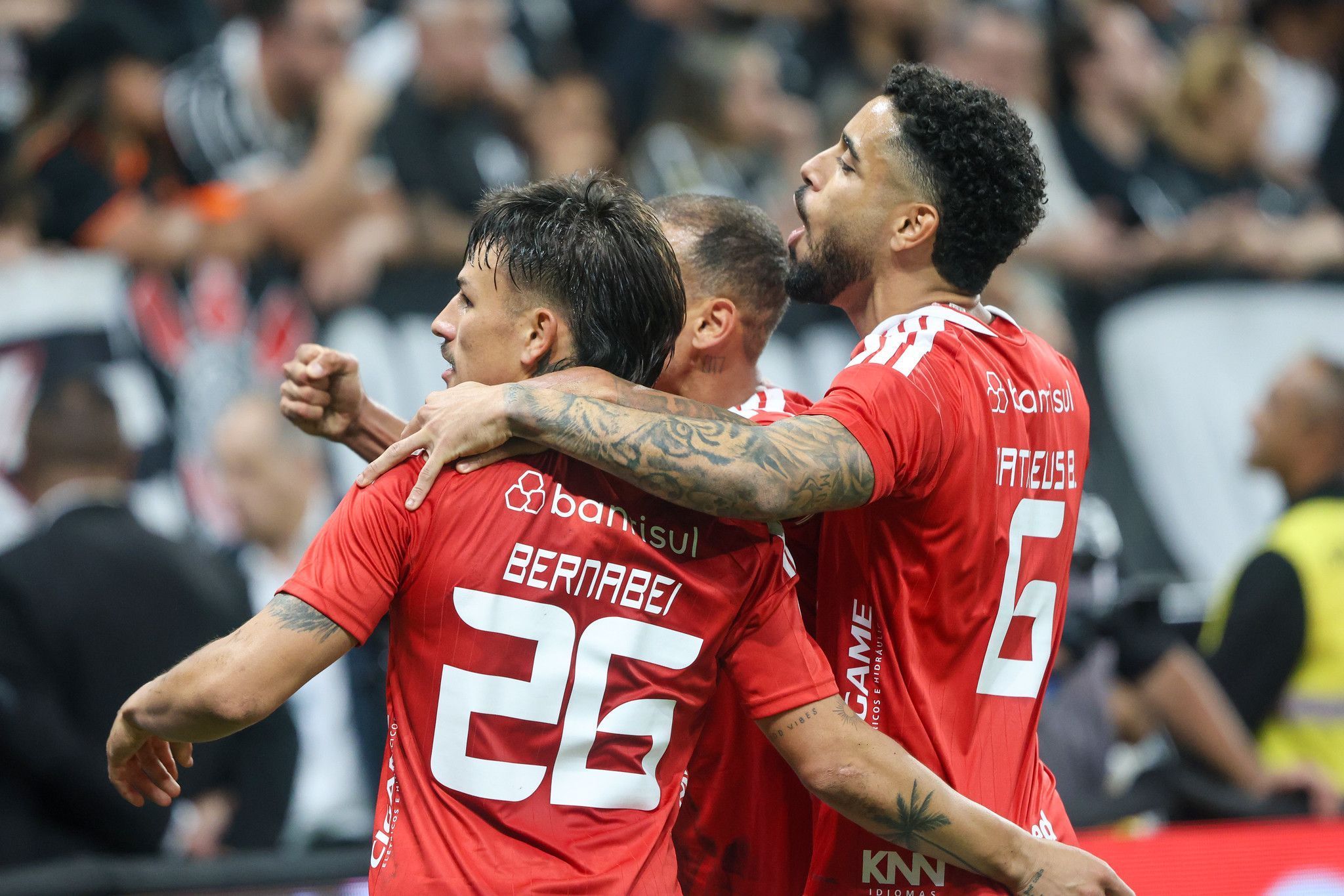 Inter vai às redes e provoca Corinthians após classificação na Copa do Brasil