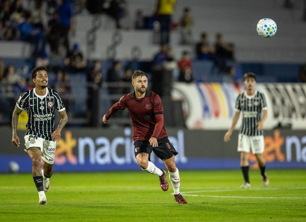 Corinthians encerra jejum de quatro anos com vitória sobre o RB Bragantino