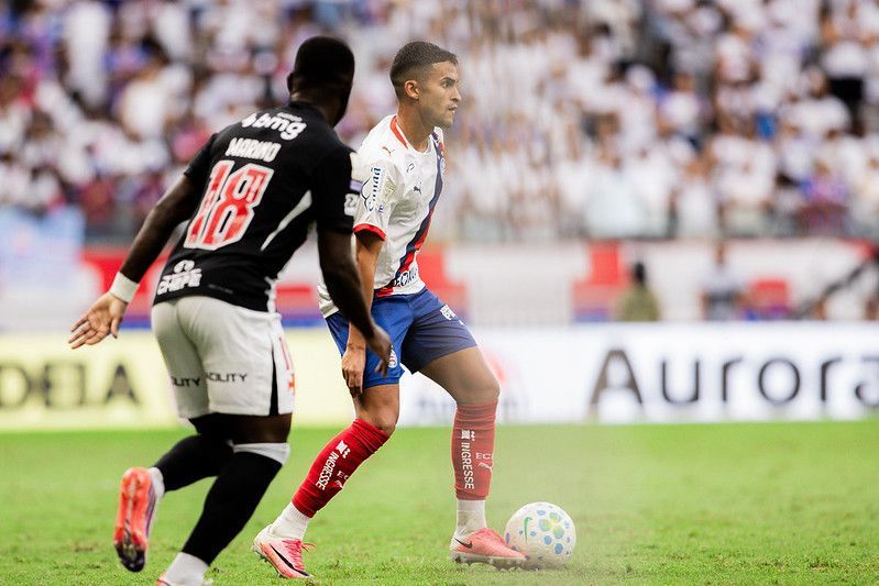 Em partida marcada por gols anulados, Bahia e Vasco empatam pelo Brasileirão