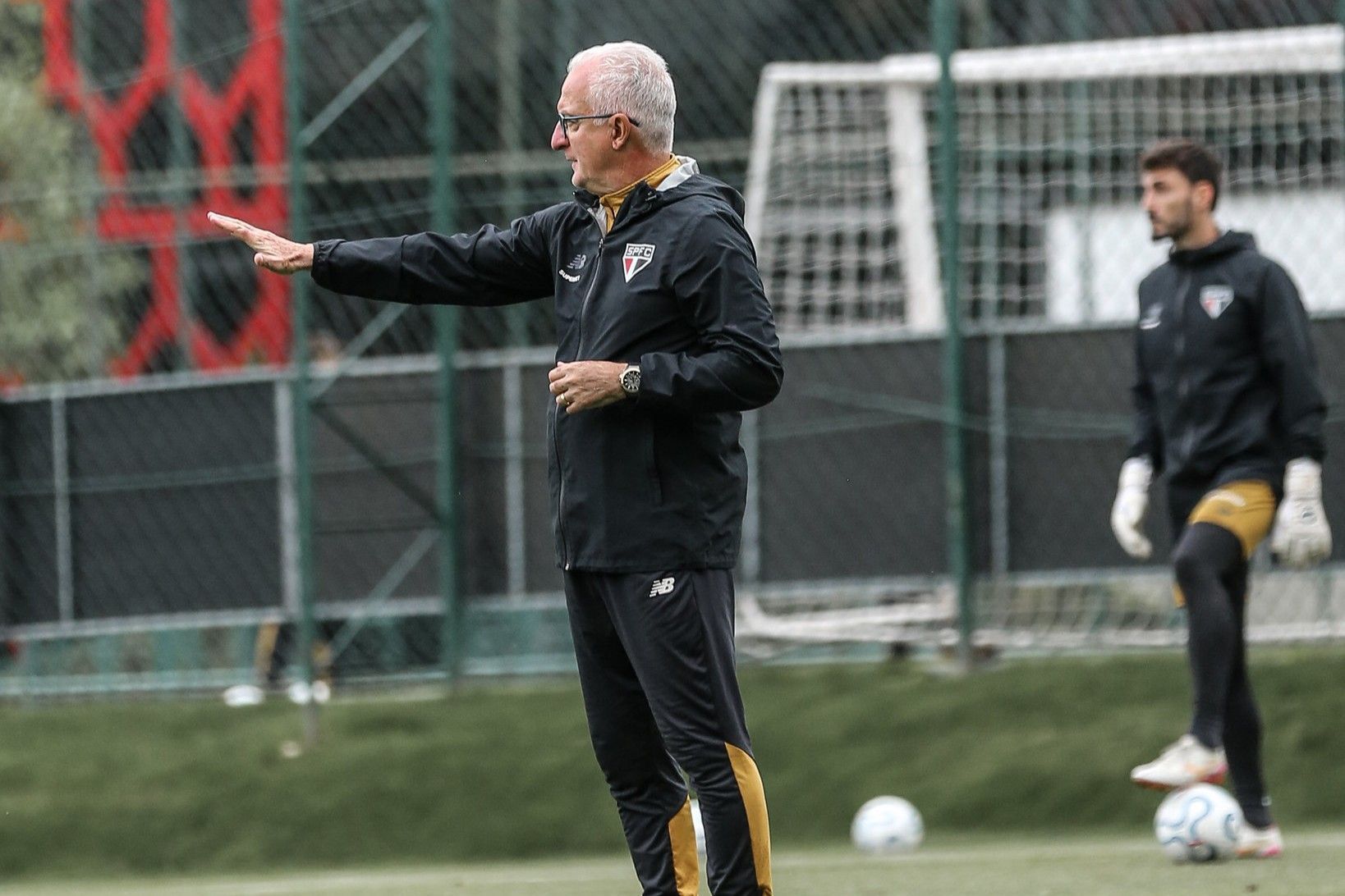 São Paulo enfrenta Bolívar e altitude na ida das oitavas da Sul-Americana