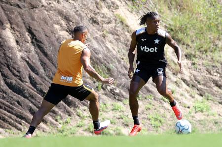 Danilo participou do treino da última terça-feira