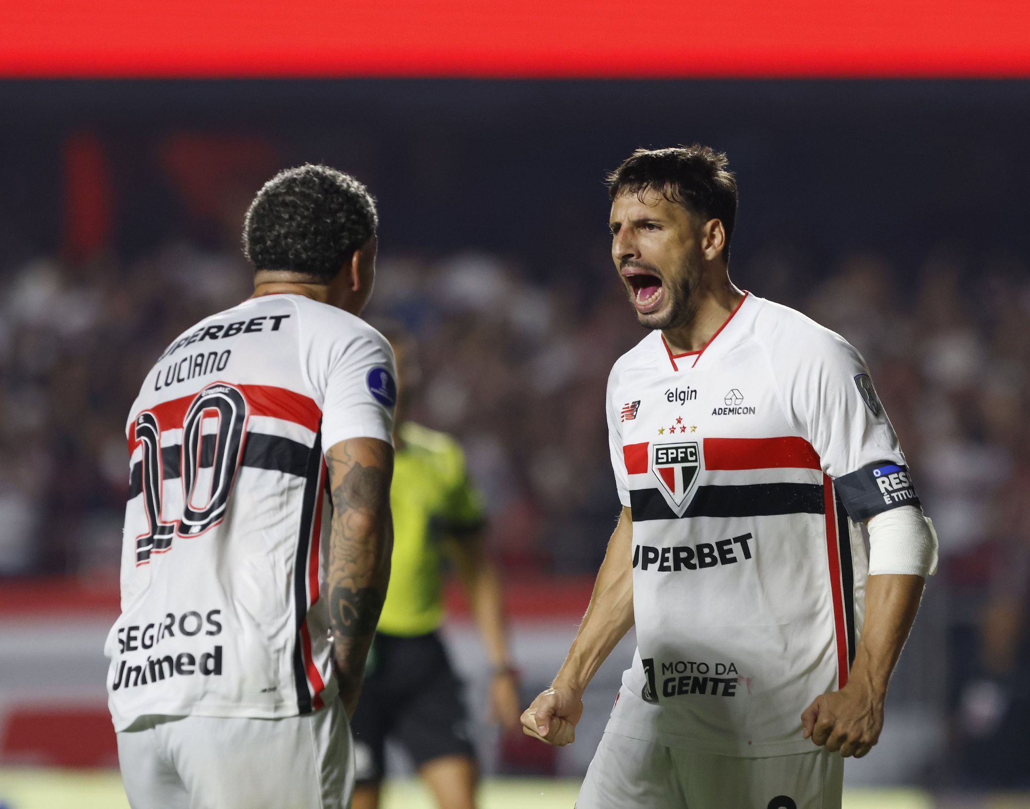 São Paulo bate meta na Sul-Americana e alivia decepções esportivas em 2026