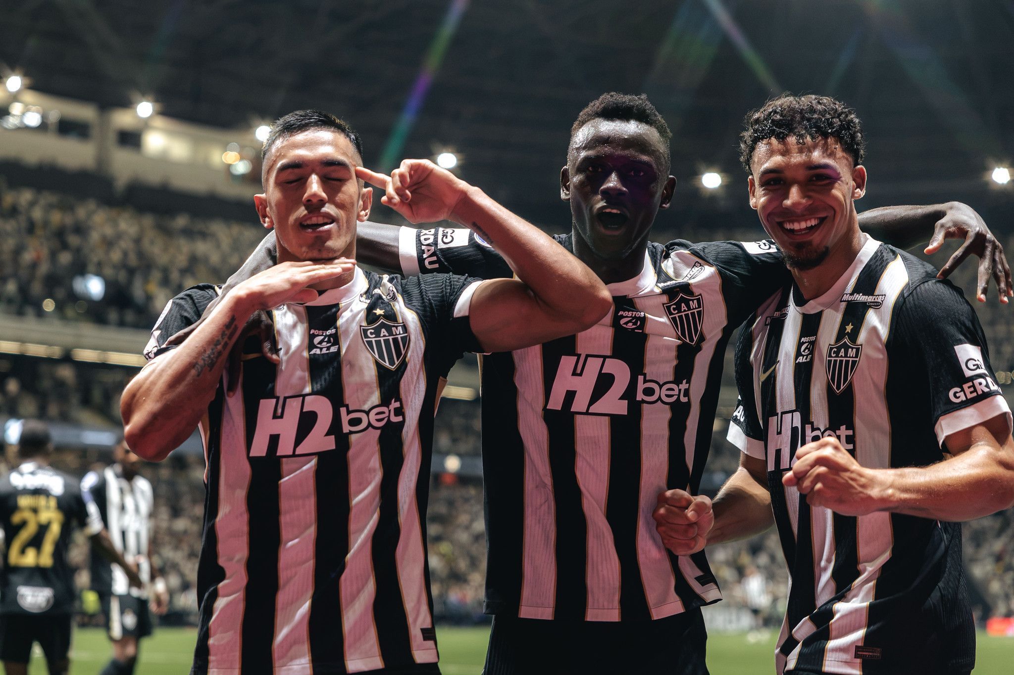 Narrador da CazéTV reconhece mudança do Atlético com Domínguez: 'Estava horroroso'
