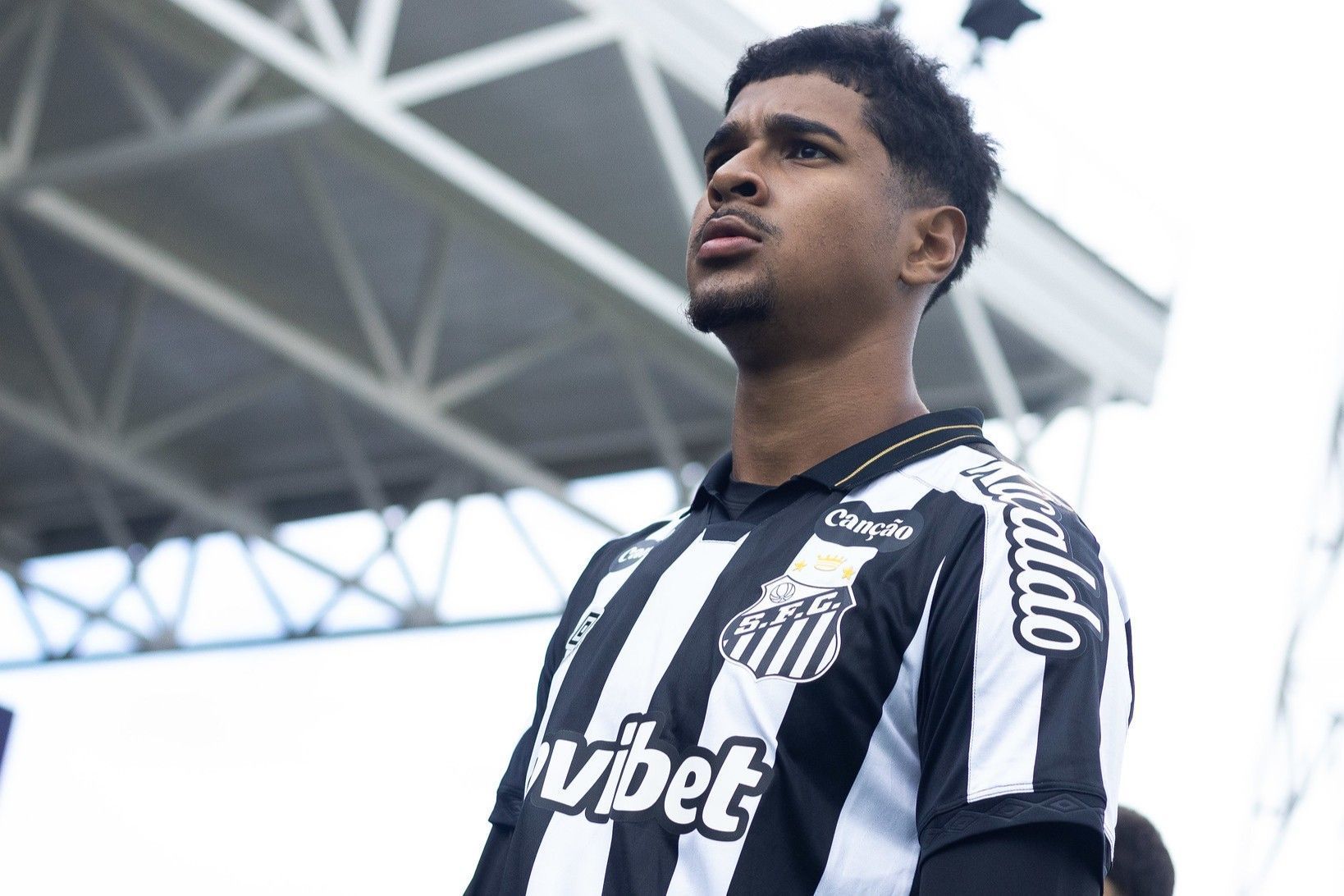 Santos: João Ananias recebe consultas de clubes da Europa