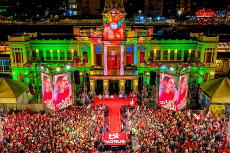 Em BH, Lula faz comício com foco em soberania e cita conversas com Trump, Putin e Xi Jinping