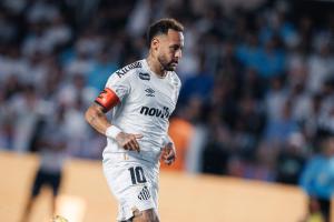 Santos vive expectativa de contar com Neymar contra o Palmeiras; veja detalhes