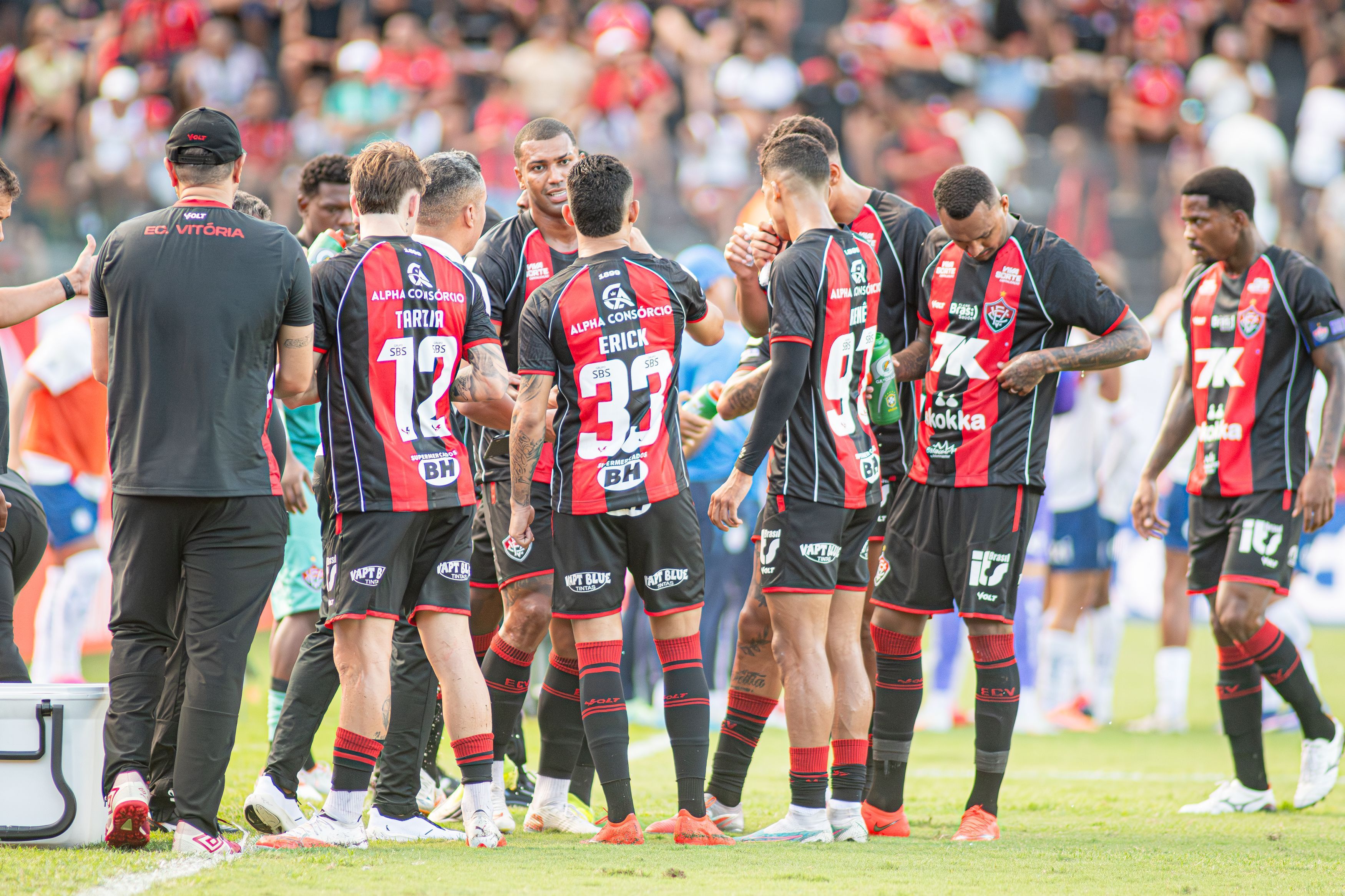 Ex-Cruzeiro é suspenso, e Vitória perde titular para jogo contra o Atlético