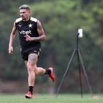 E o Tiquinho Soares? Veja como o Botafogo planeja a reestreia do centroavante