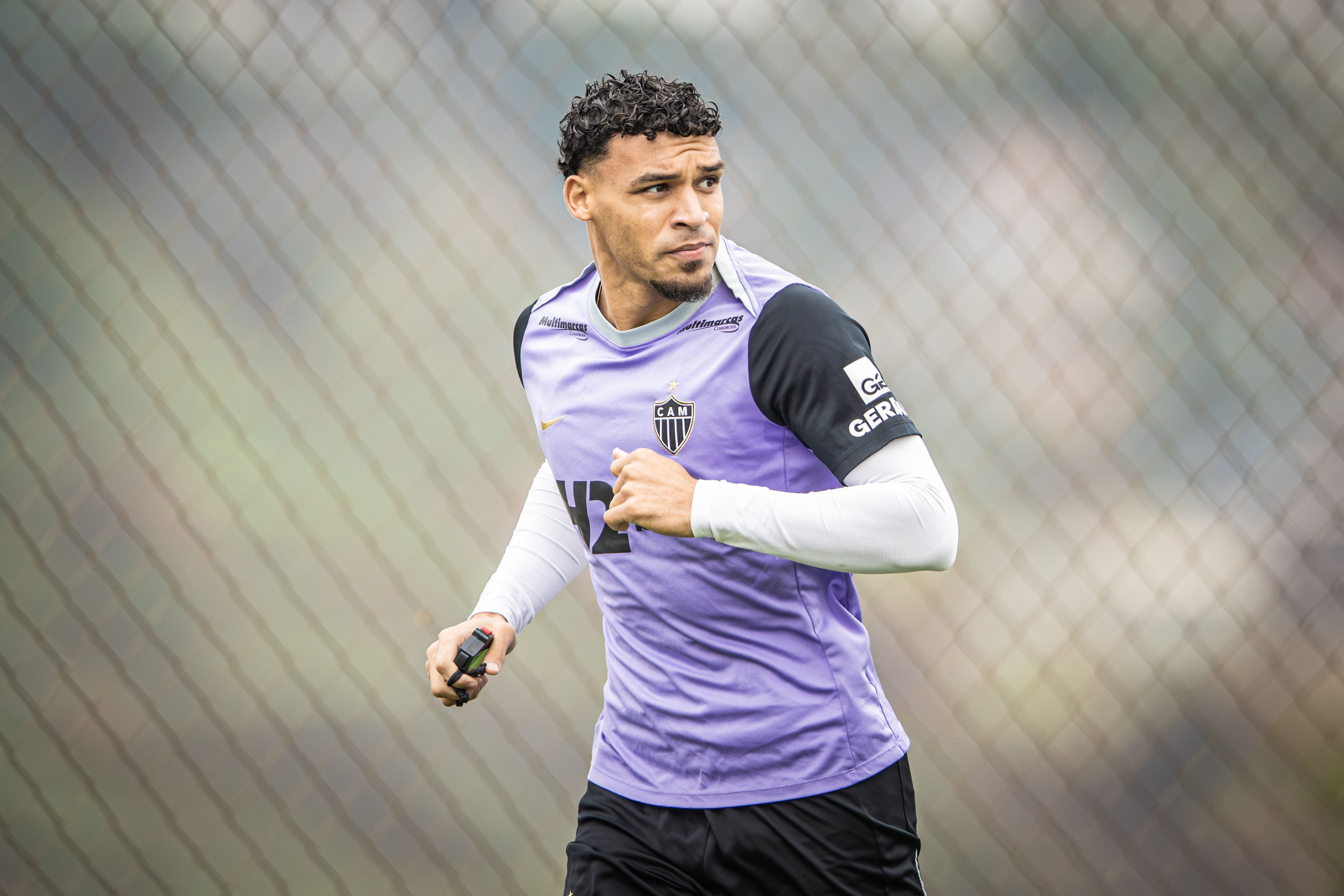 Meia do Atlético é liberado pelo DM e pode reforçar equipe na sequência da temporada
