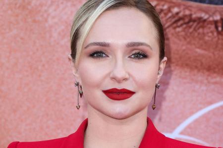 Ex-noivo de Hayden Panettiere tenta assumir a guarda da filha após morte da atriz