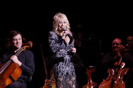 Causa da morte de Dolly Parton é revelada pela família