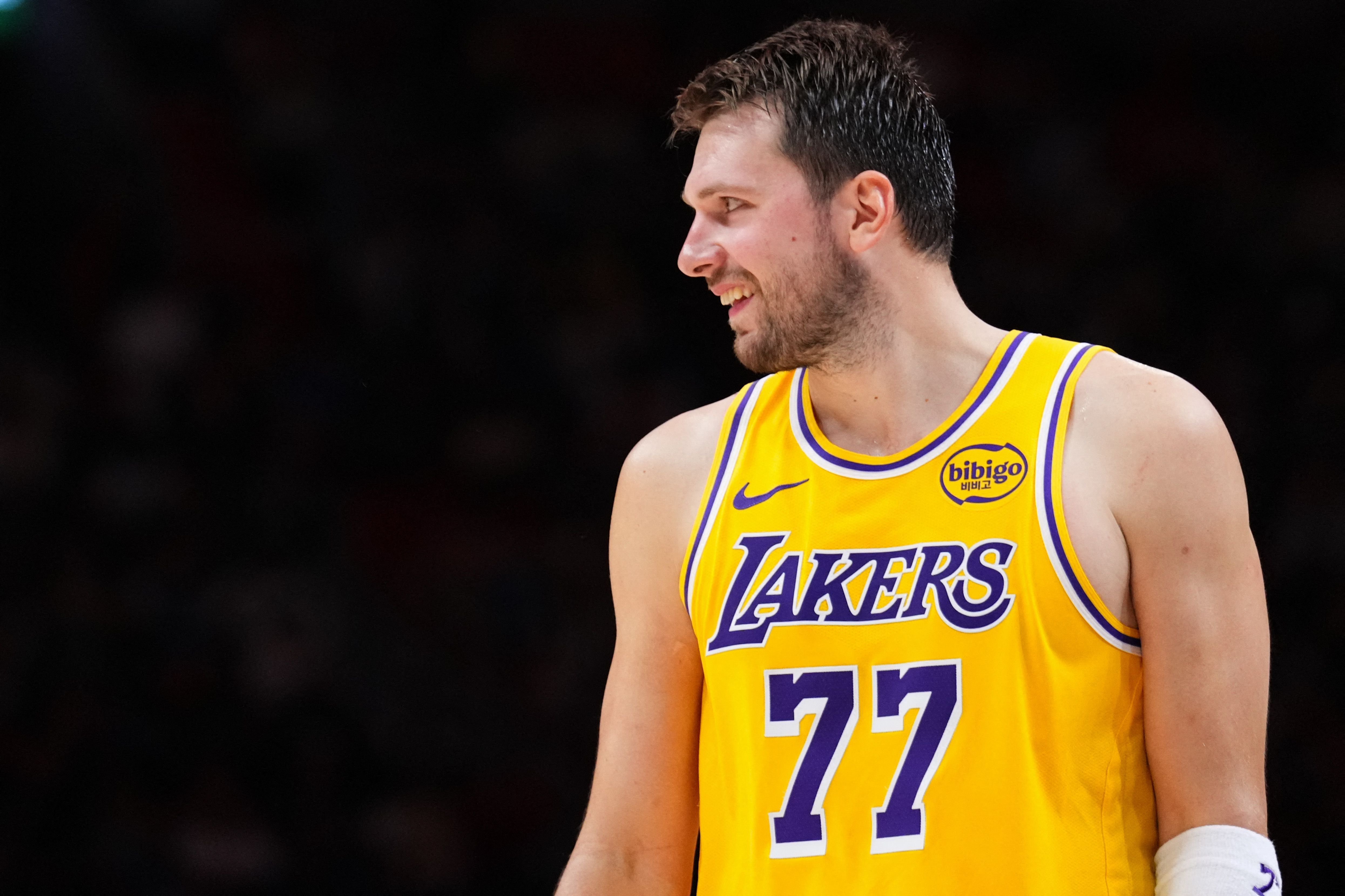 Lakers é vendido pela segunda vez em menos de um ano por valor recorde
