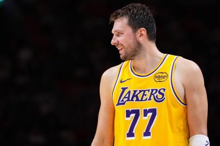 Franquia deve passar por uma reconstrução liderada por Luka Doncic