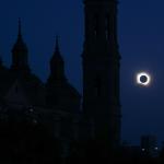 Eclipse solar total transforma dia em noite no Hemisfério Norte; veja vídeo