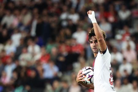 Ferran Torres marcou dois gols em estreia pelo PSG contra o Rennes, pelo Campeonato Francês
