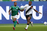 Abel manda recado ao City sobre saída de Allan do Palmeiras: 'Vão ter que pagar'