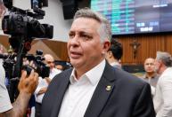 Damião diz que vai sancionar lei que proíbe venda de animais em mercados de BH