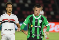 América sai na frente, mas leva virada para o Botafogo-SP e segue ‘calvário’ na Série B