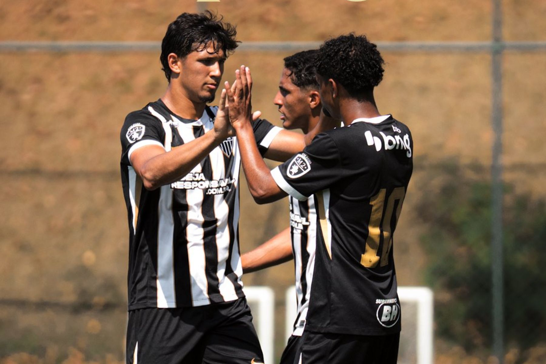 Com doblete de ‘joia’, Atlético goleia Betim e assume a liderança no Mineiro Sub-20