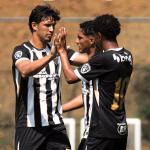 Com doblete de ‘joia’, Atlético goleia Betim e assume a liderança no Mineiro Sub-20
