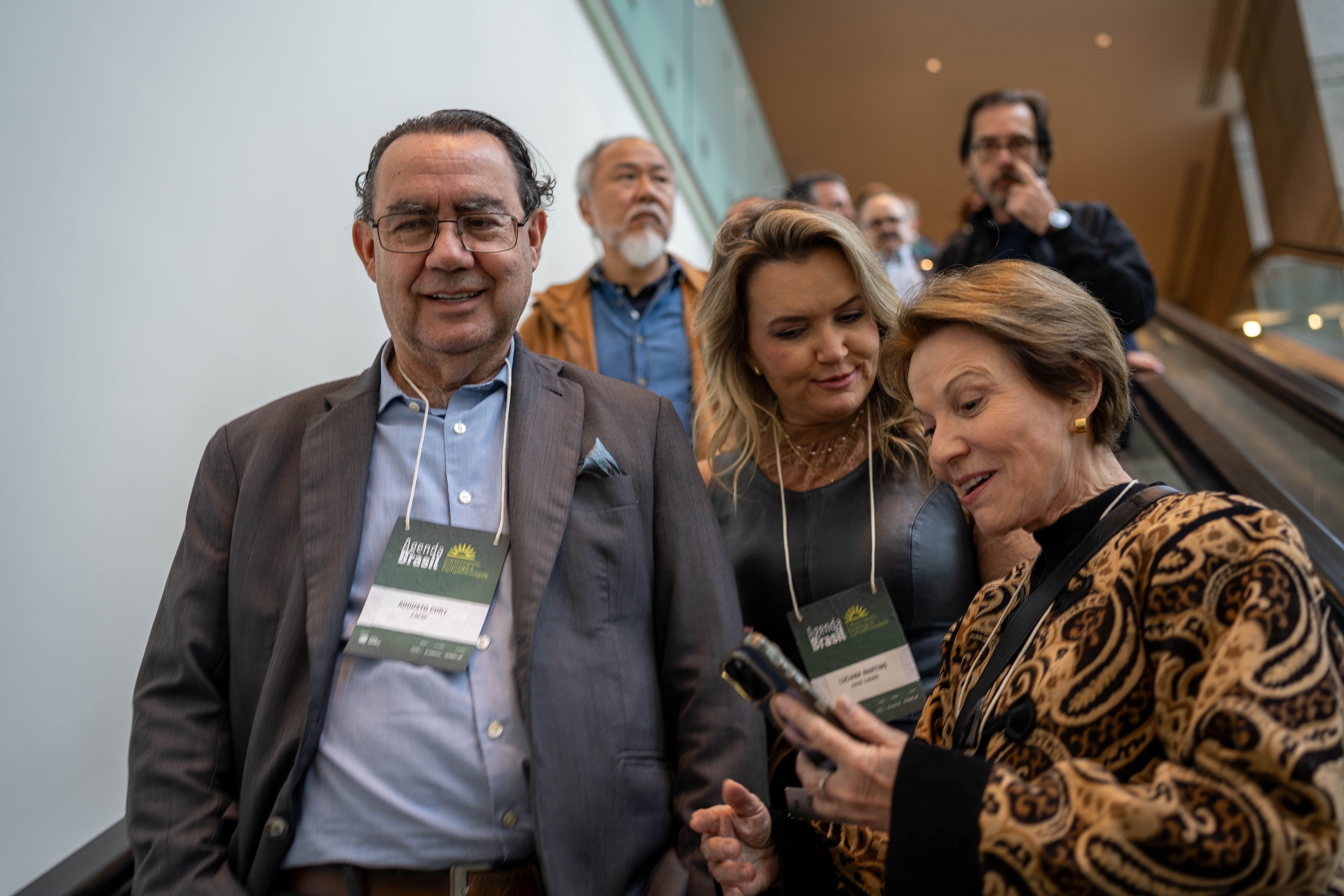 Augusto Cury dá sequência a compromissos em Montes Claros nesta quarta (26)