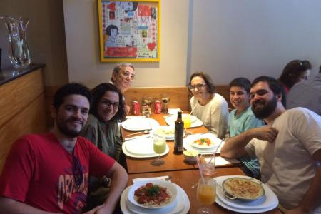 Laura Cardoso, José Luiz Ribeiro, Marcinha Falabella, Vinícius de Oliveira, Daniel Couto e Richard de Oliveira • Impulso Filmes