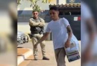 Influenciador Buzeira deixa prisão no interior de São Paulo após 10 meses