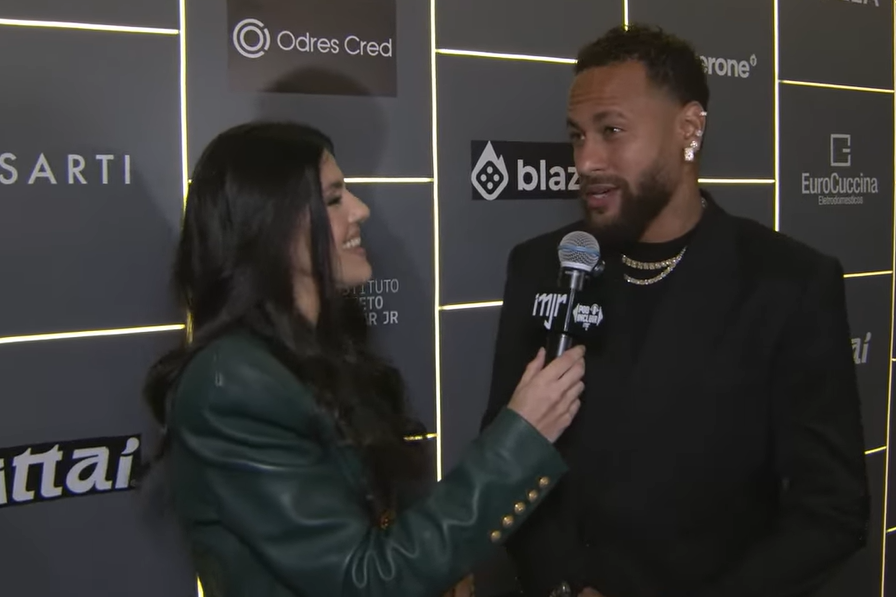 Durante leilão, Neymar abre o jogo sobre presença em Remo x Santos
