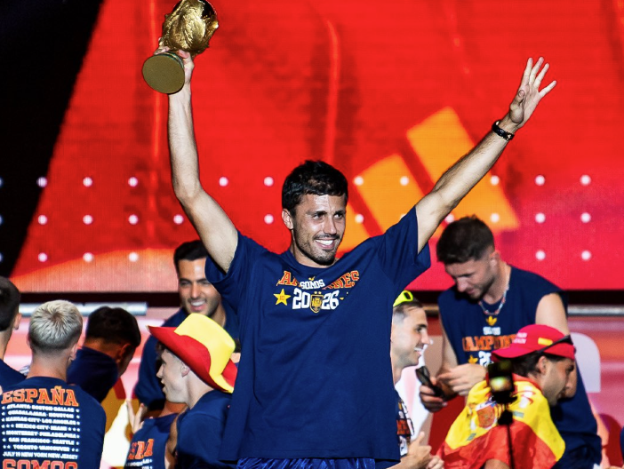 Campeão mundial, Rodri acerta com Barcelona e deixará Manchester City